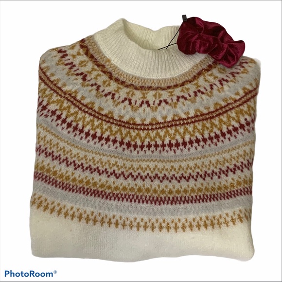 Sweet & Sinful SweaterCropped LongSleeve Christmas - Picture 11 of 11